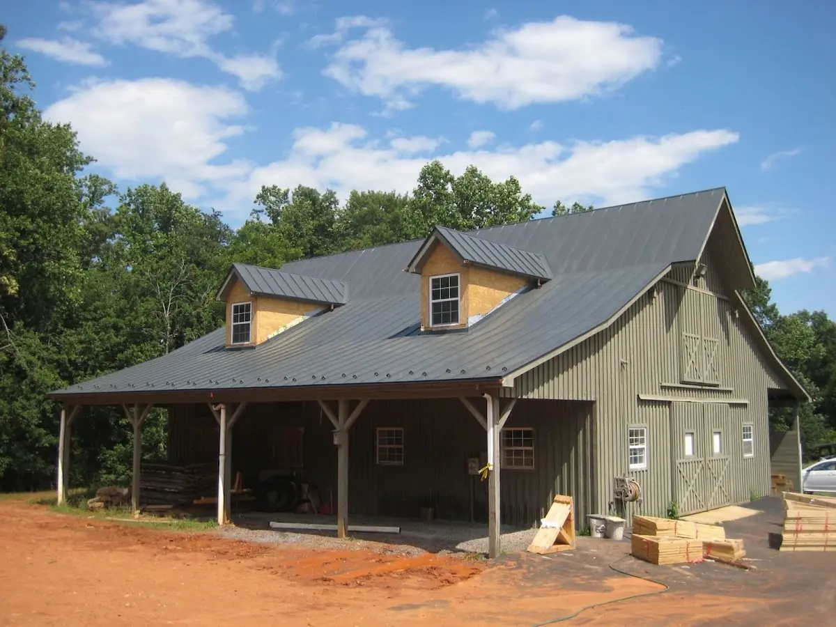 Expert Asphalt Roof Repair workmanship in Delhi